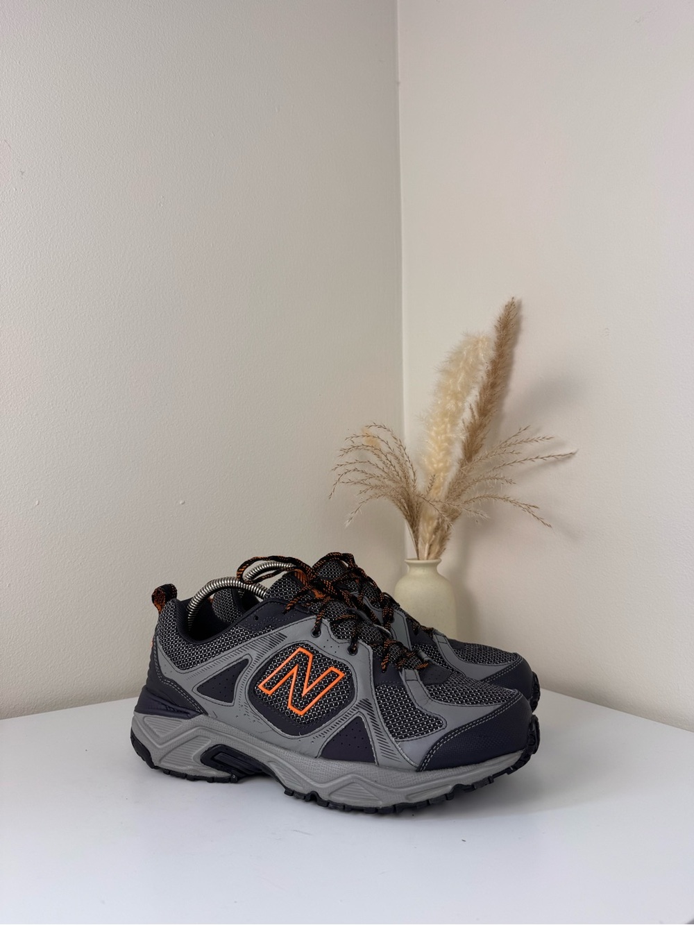 New Balance 481v3 Grey Orange – US 9.5 / EU 43